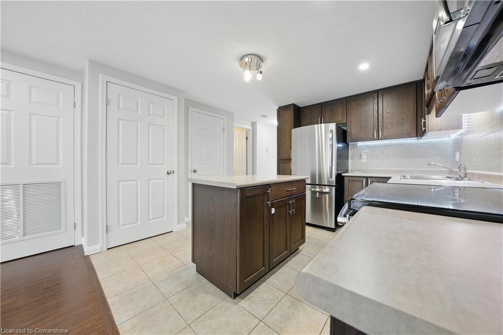 A-31 Sienna Street Property Photo 8
