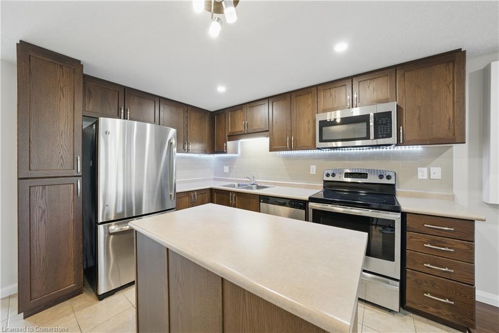 A-31 Sienna Street Property Photo 11
