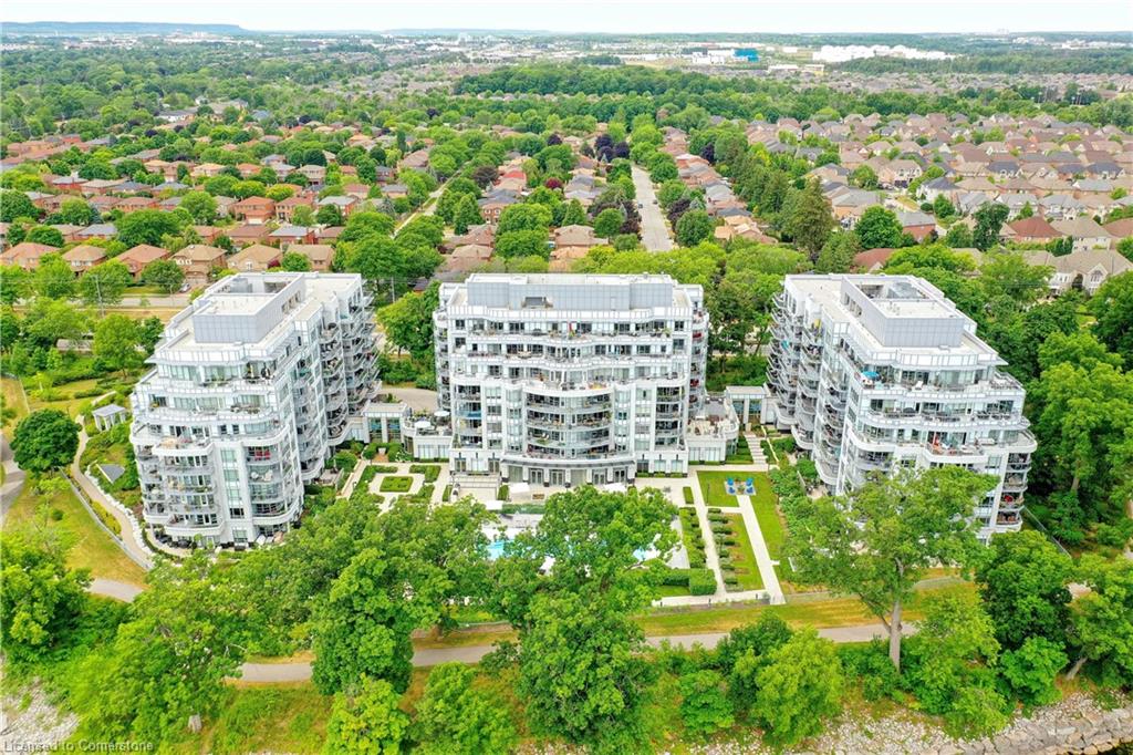 601-3500 Lakeshore Road W Property Photo 2