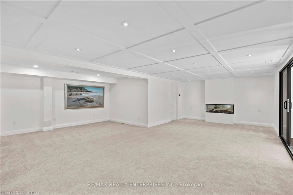 75 Robinhood Drive Property Photo 23