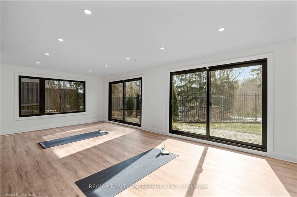 75 Robinhood Drive Property Photo 27