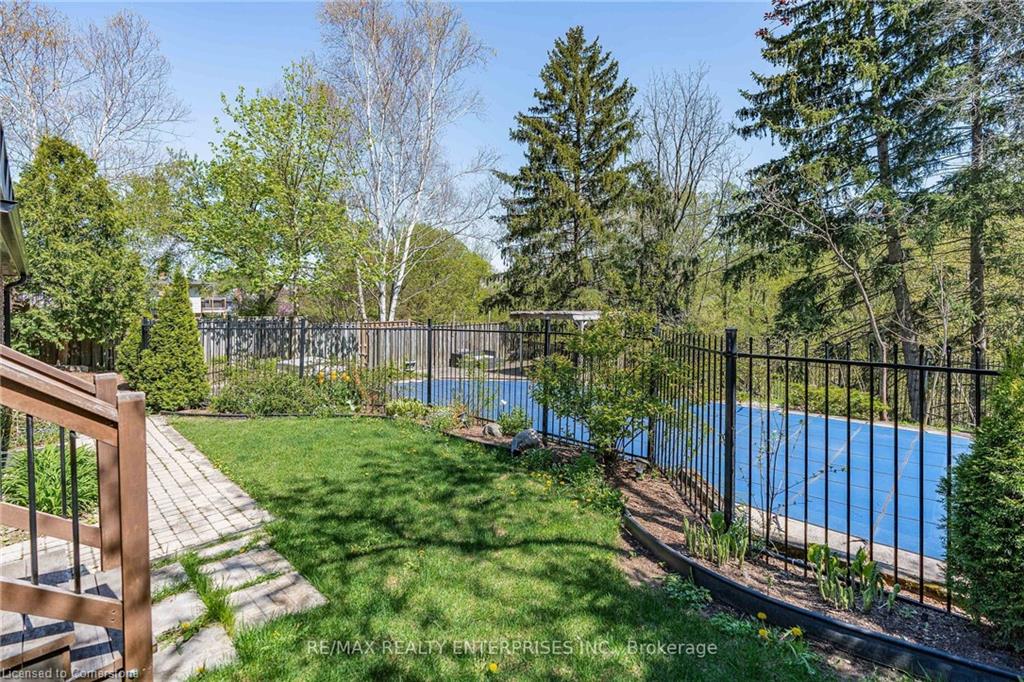75 Robinhood Drive Property Photo 35