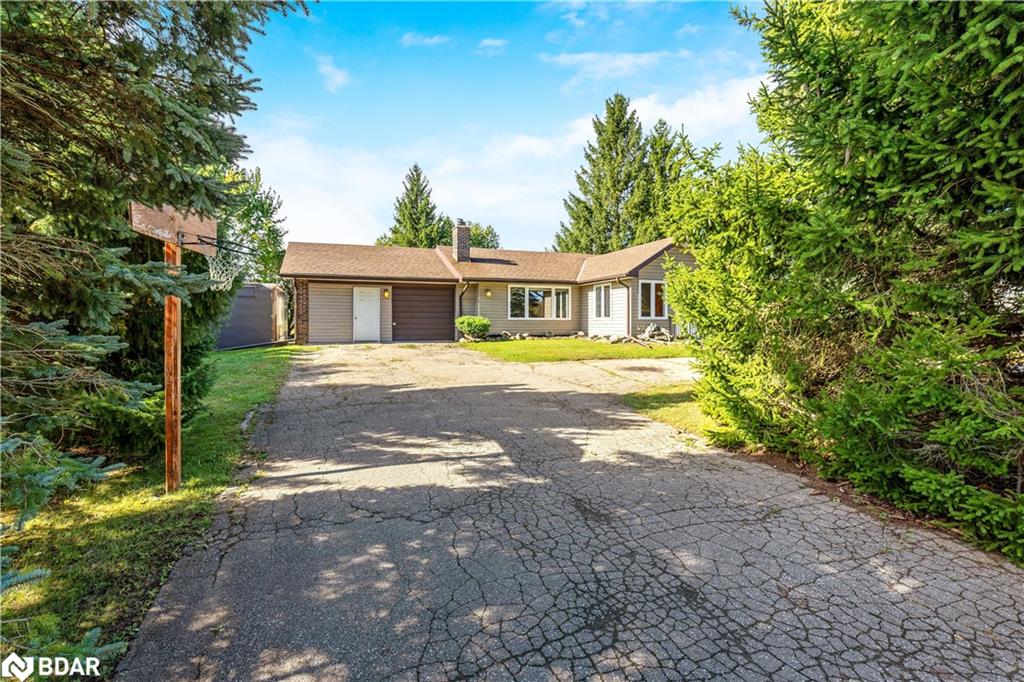 14360 Sixth Line Property Photo 3