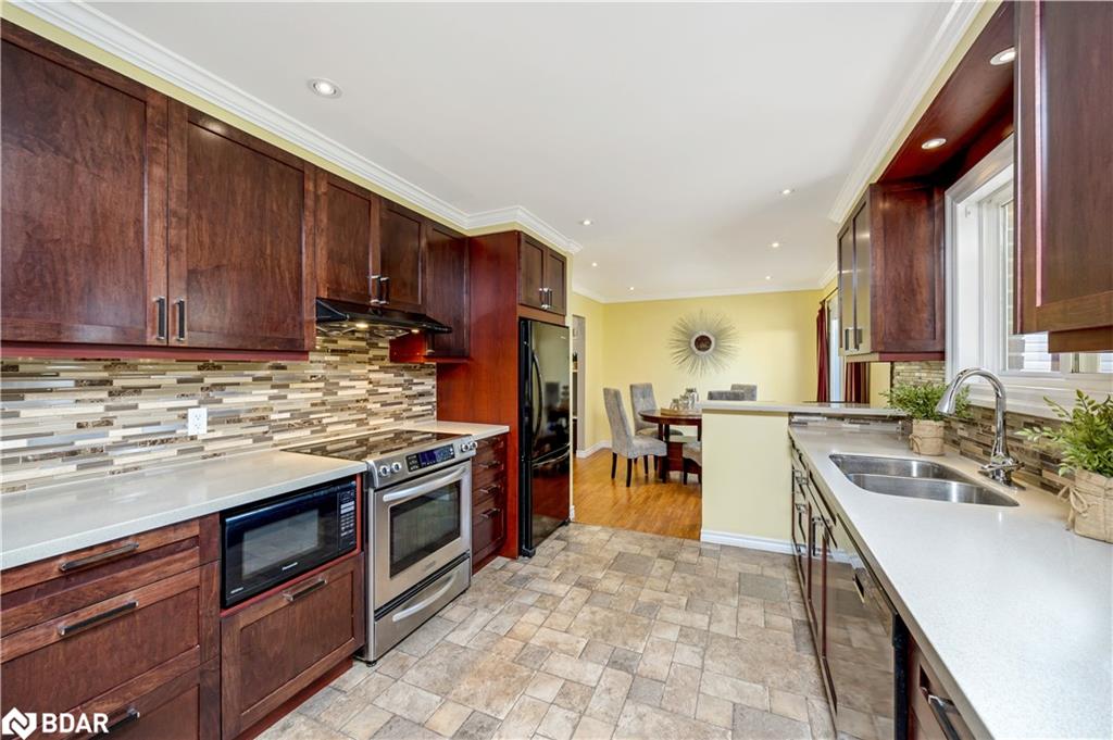 14360 Sixth Line Property Photo 14
