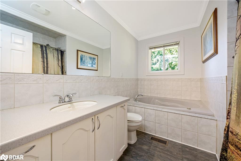 14360 Sixth Line Property Photo 24