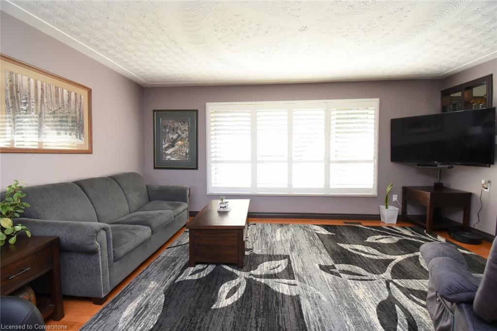 54 Chester Road Property Photo 3