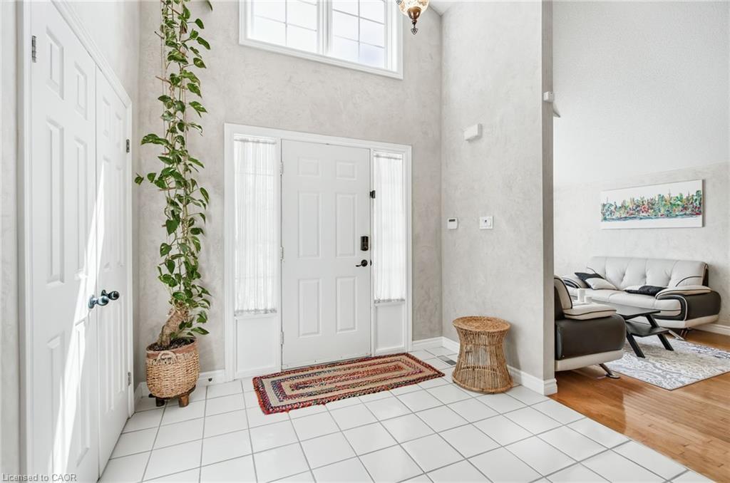 205 Portage Lane Property Photo 3