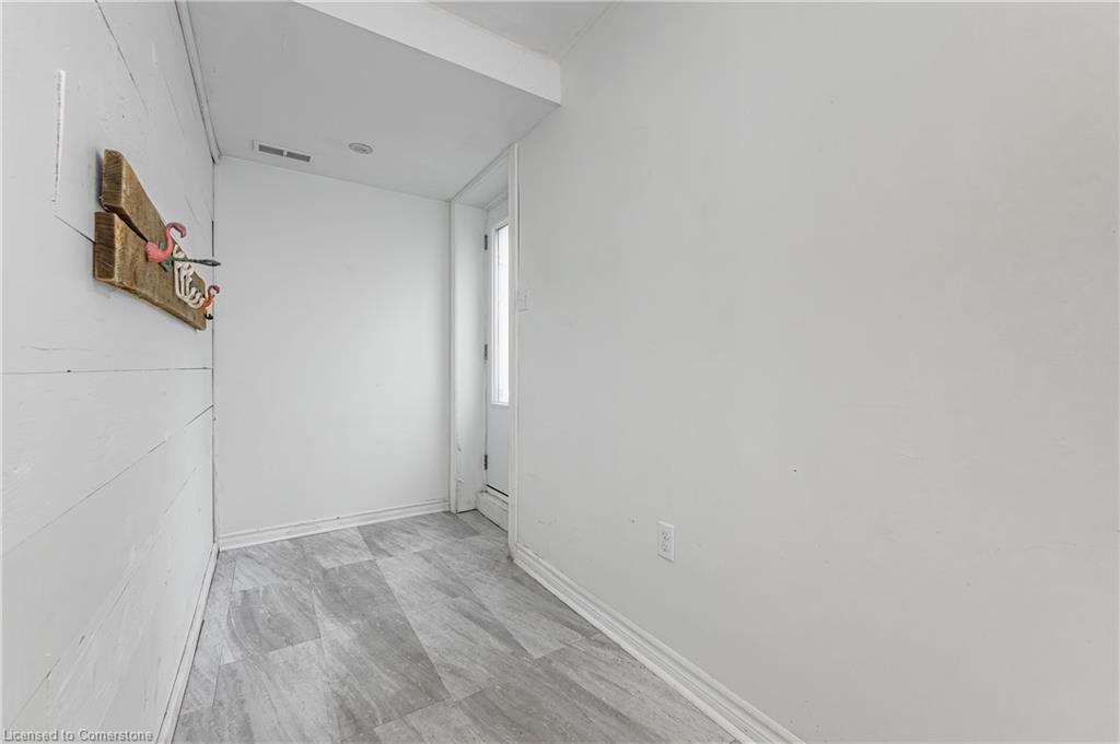 57 Oak Hill Drive Property Photo 5