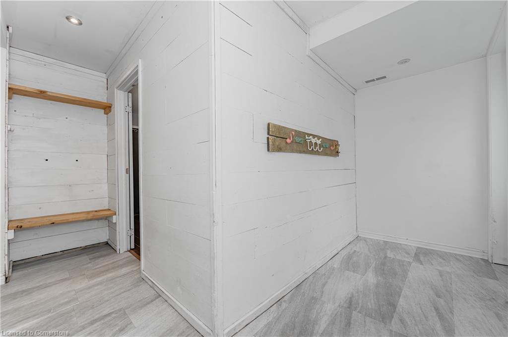57 Oak Hill Drive Property Photo 8