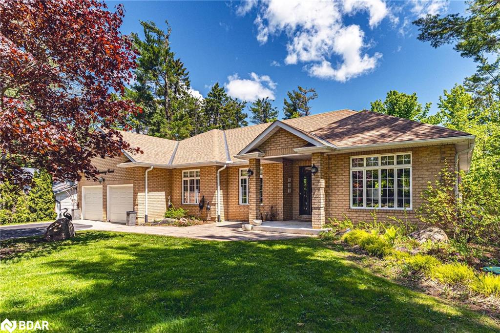 9 Fairway Court Property Photo 1