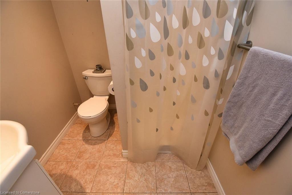 3674 Campden Road Property Photo 22