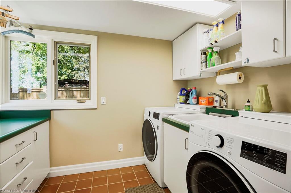 2399 Golf Club Road Property Photo 16