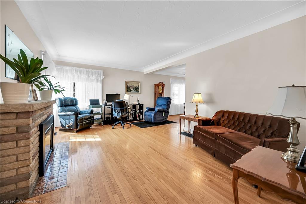 192 Ewen Road Property Photo 4