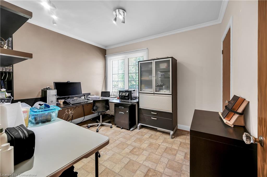192 Ewen Road Property Photo 25