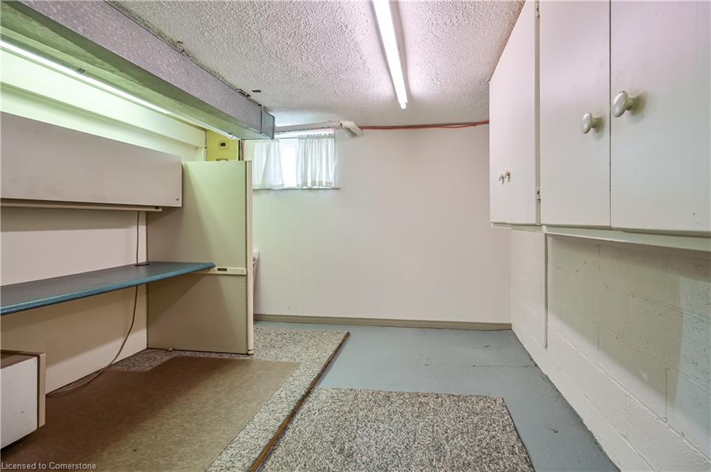 192 Ewen Road Property Photo 35