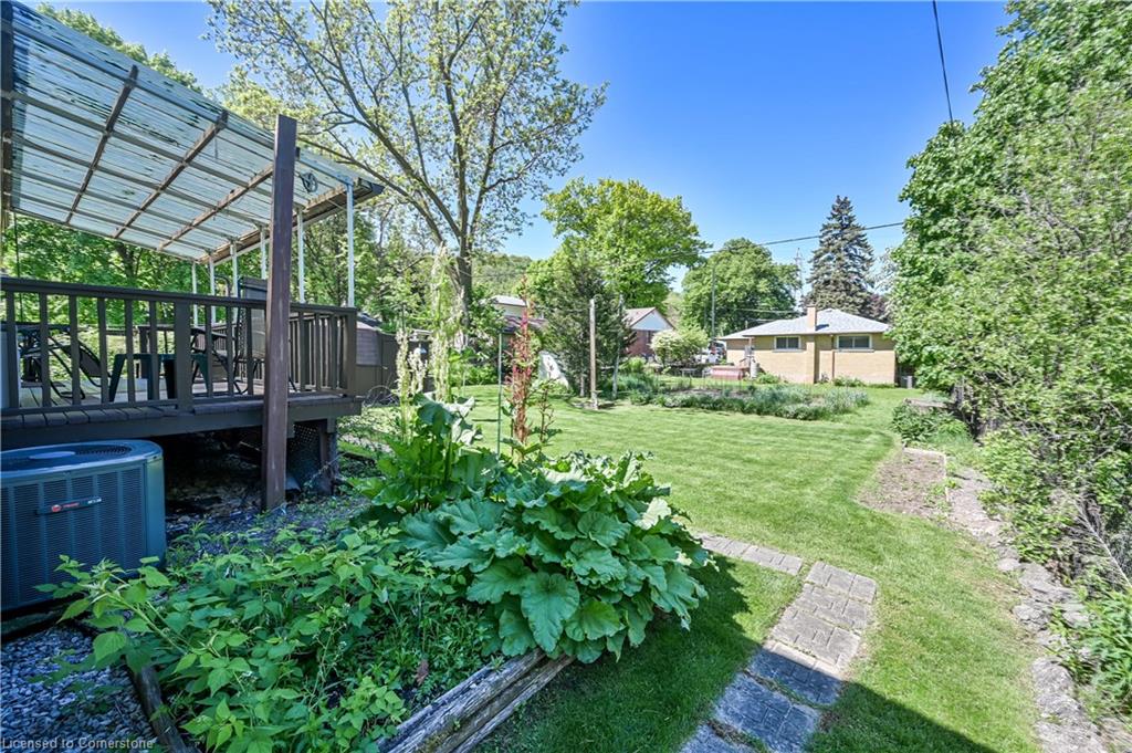 192 Ewen Road Property Photo 42