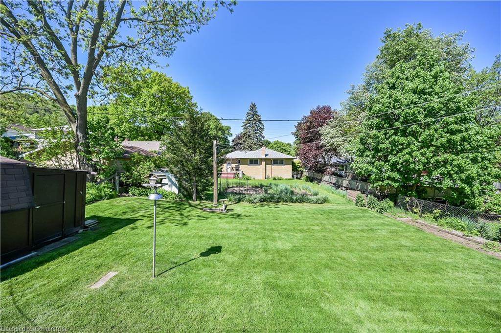 192 Ewen Road Property Photo 44