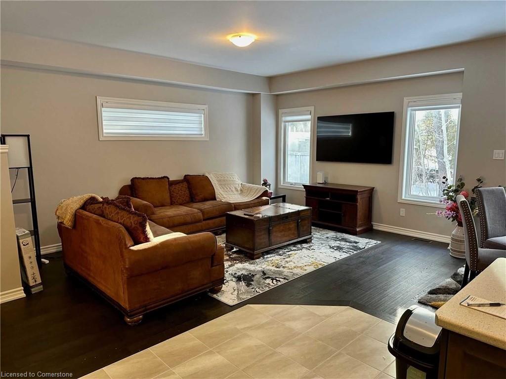 166 Rosie Street Property Photo 2