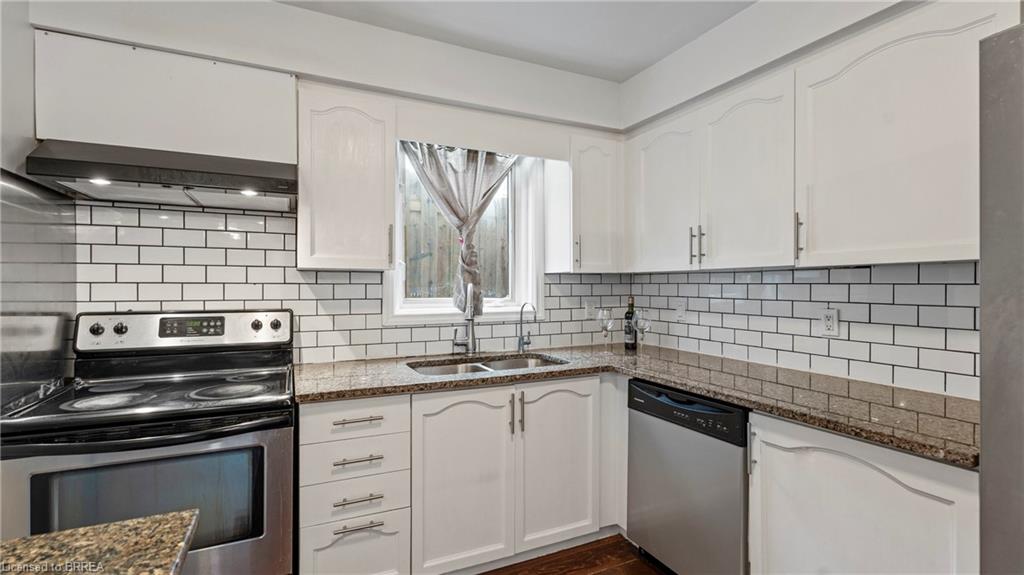 1733 Franklin Boulevard Property Photo 4