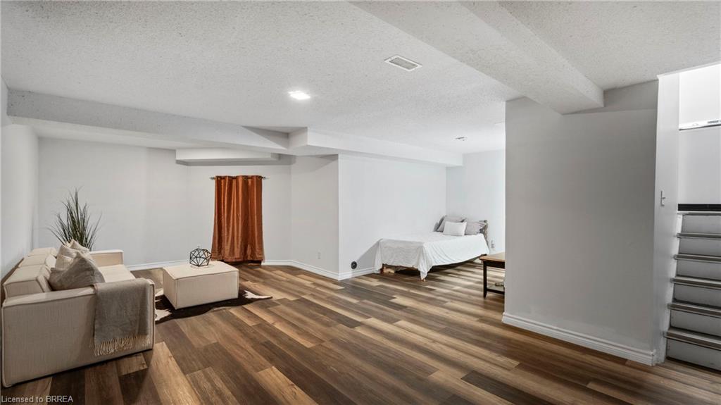 1733 Franklin Boulevard Property Photo 20