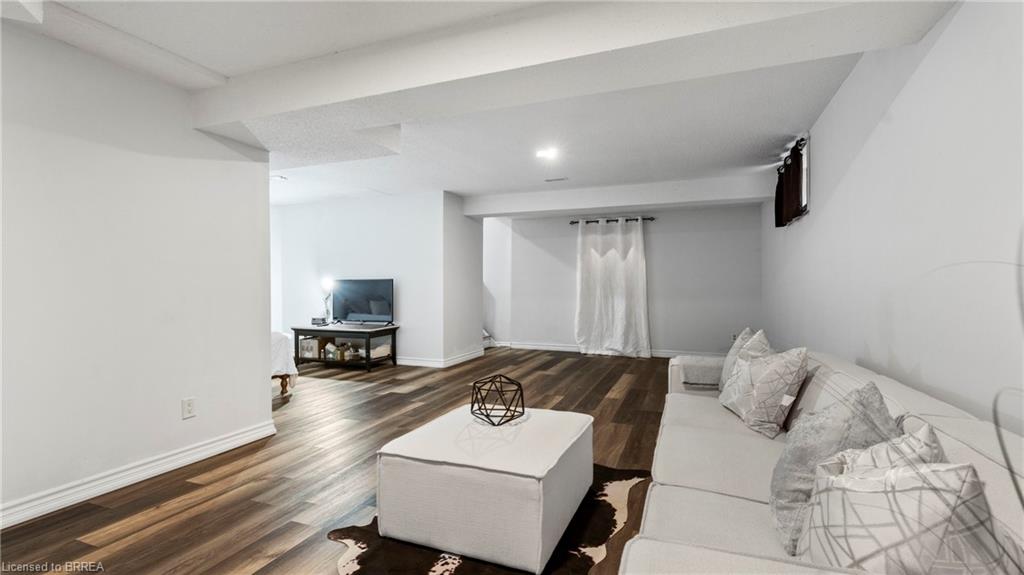 1733 Franklin Boulevard Property Photo 22