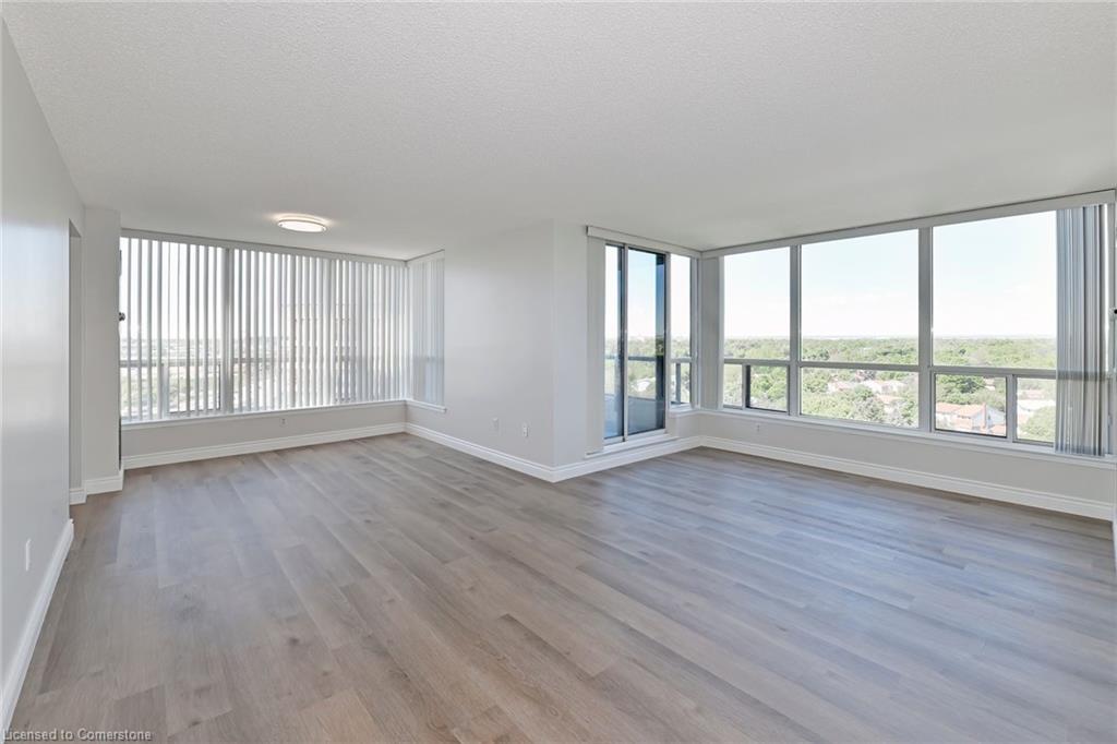 1212-10 Laurelcrest Street Property Photo 3