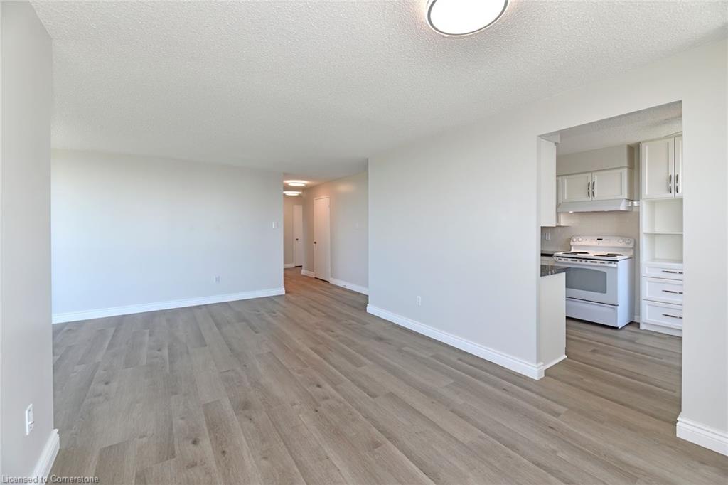 1212-10 Laurelcrest Street Property Photo 10