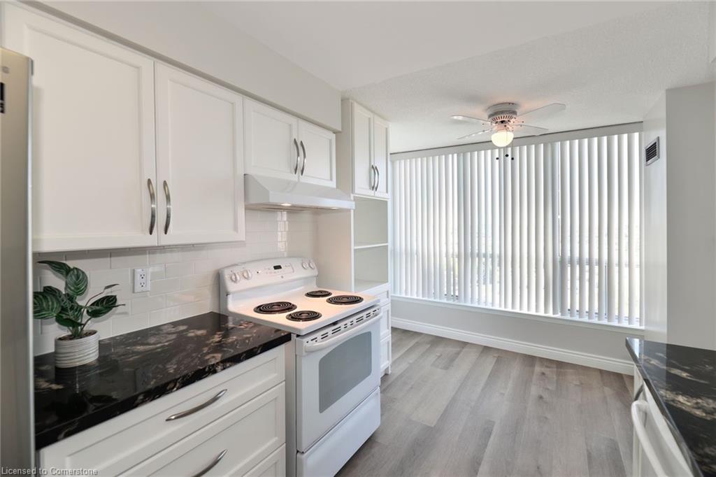 1212-10 Laurelcrest Street Property Photo 12