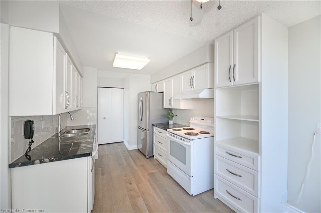 1212-10 Laurelcrest Street Property Photo 14