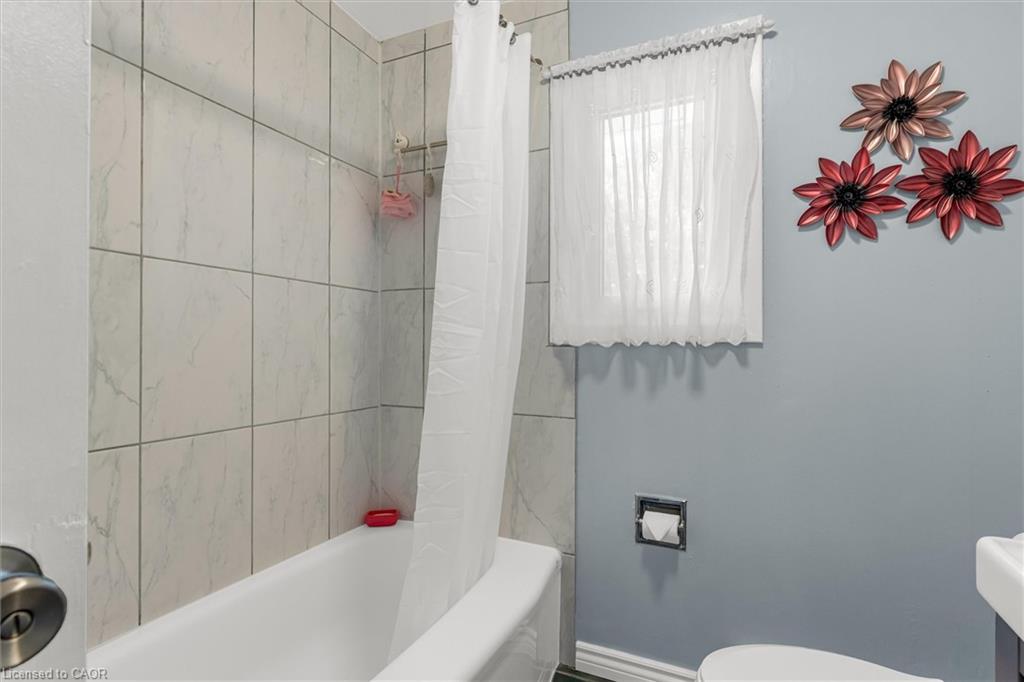 D-2101 Meadowbrook Road Property Photo 5