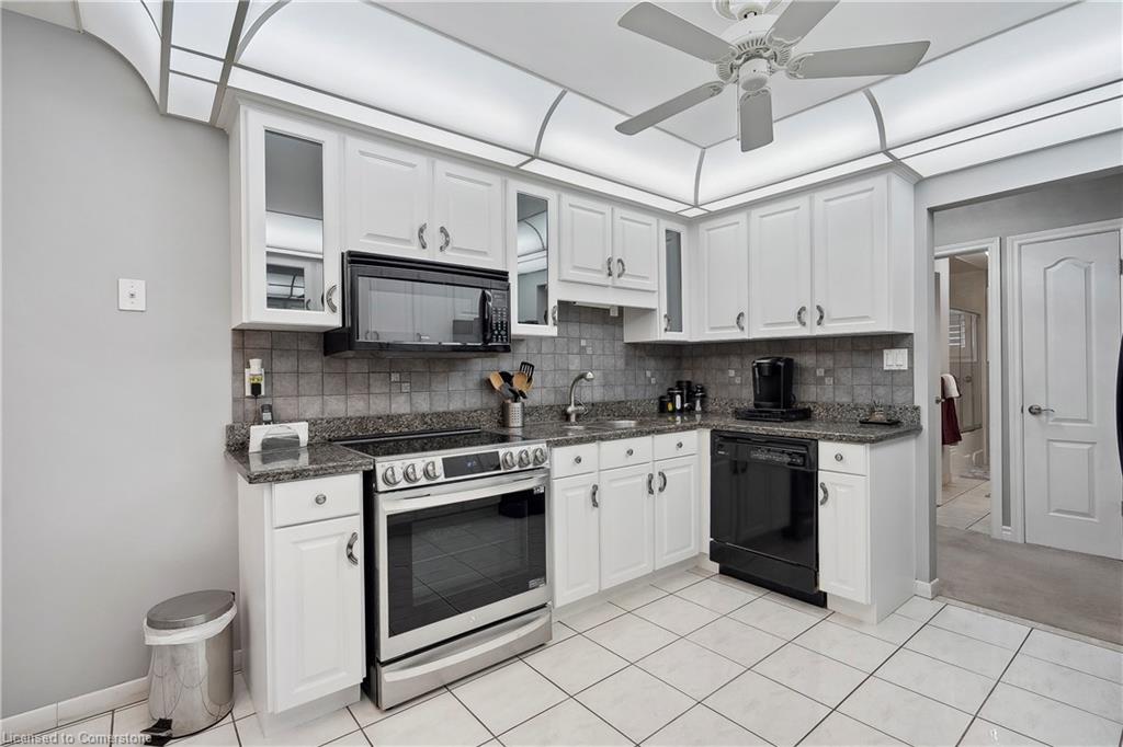 1045 Dowland Crescent Property Photo 15