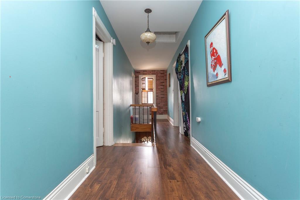 43 Kenilworth Street S Property Photo 9