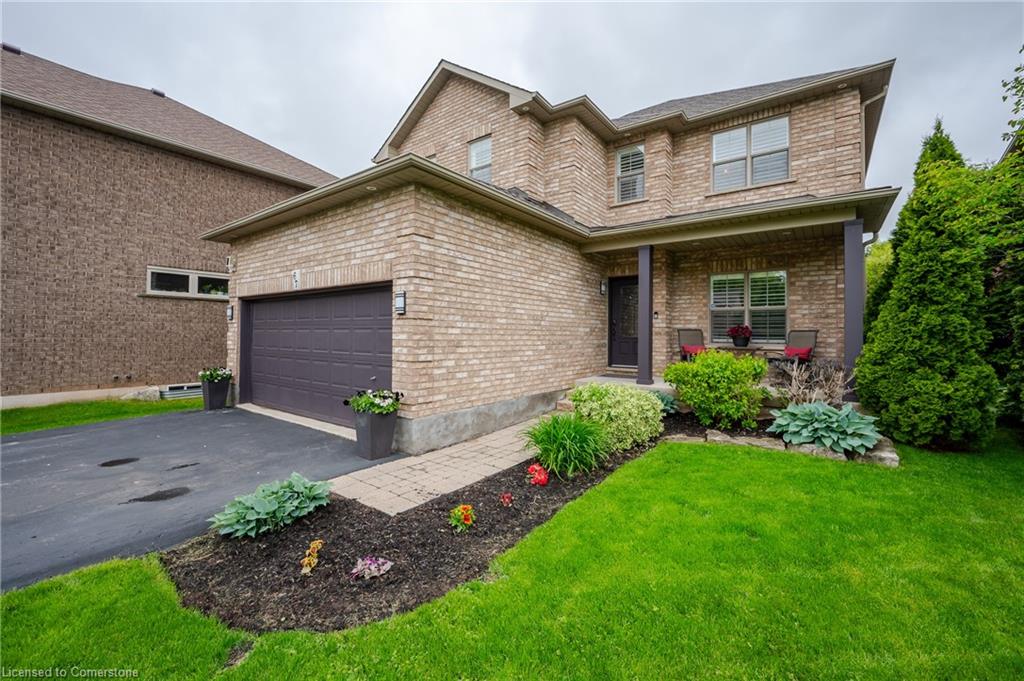 67 Commando Court Property Photo 1