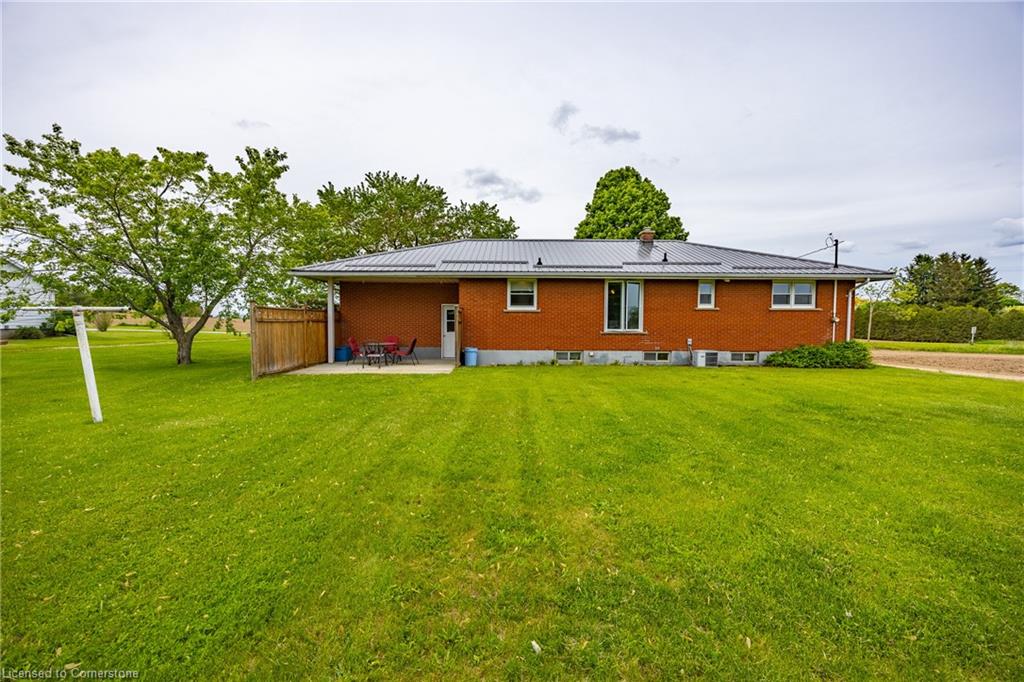 44 Woodley Road Property Photo 2