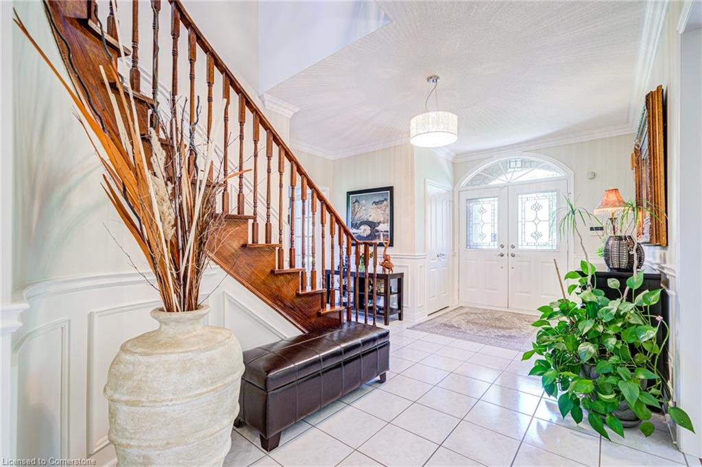 11 Bridlewood Boulevard Property Photo 12