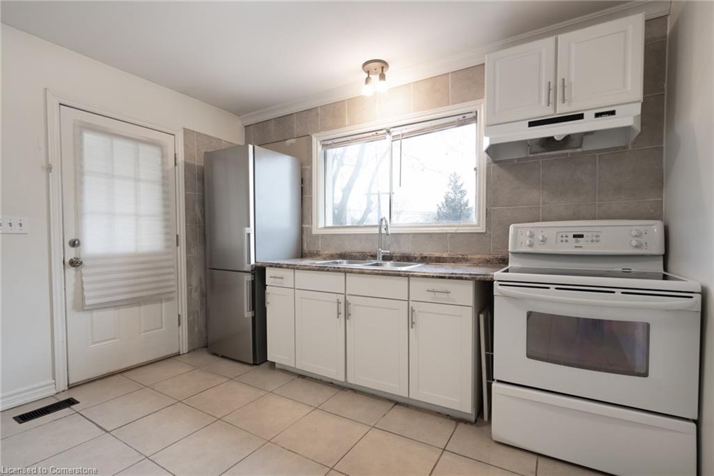 149 Strathcona Avenue N Property Photo 1