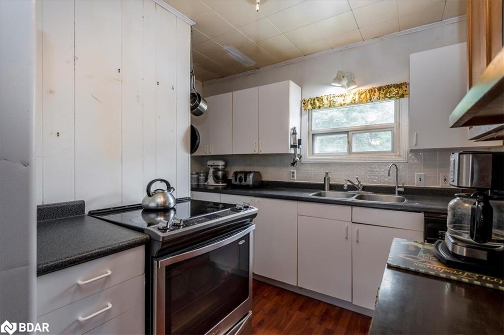 227 Southview Road Property Photo 10