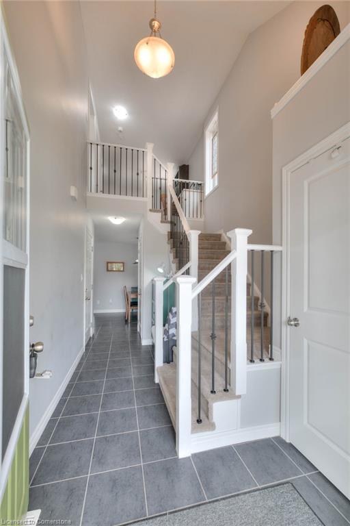 350 Finoro Crescent Property Photo 7