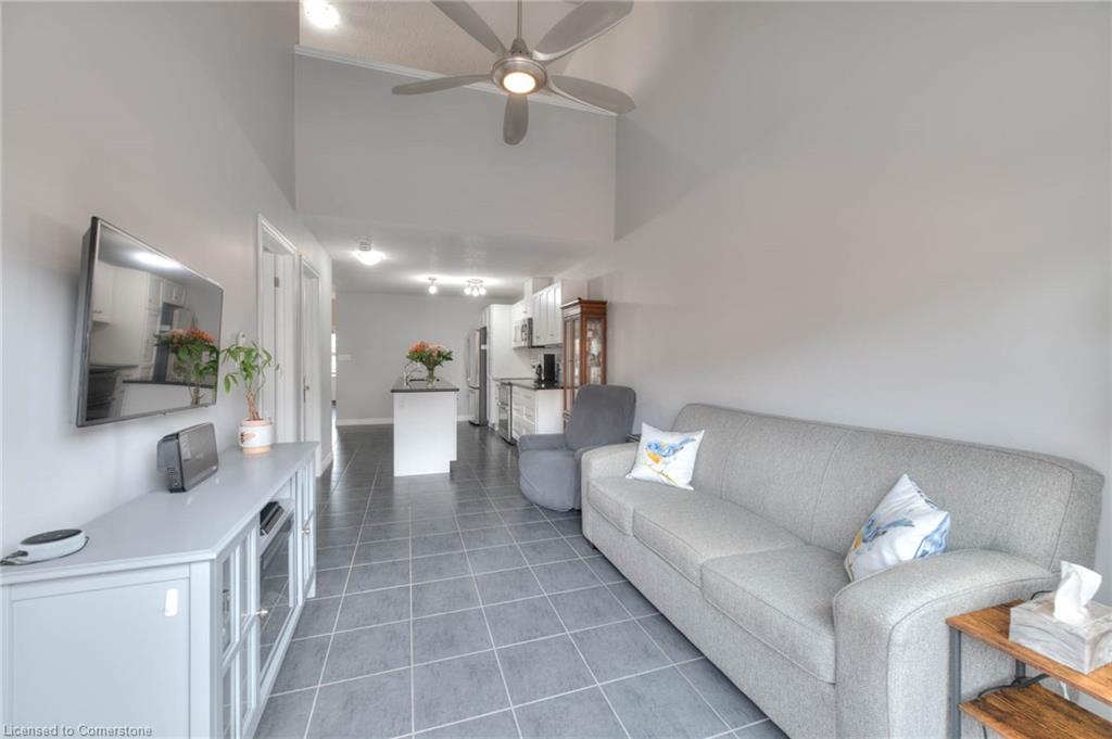 350 Finoro Crescent Property Photo 17