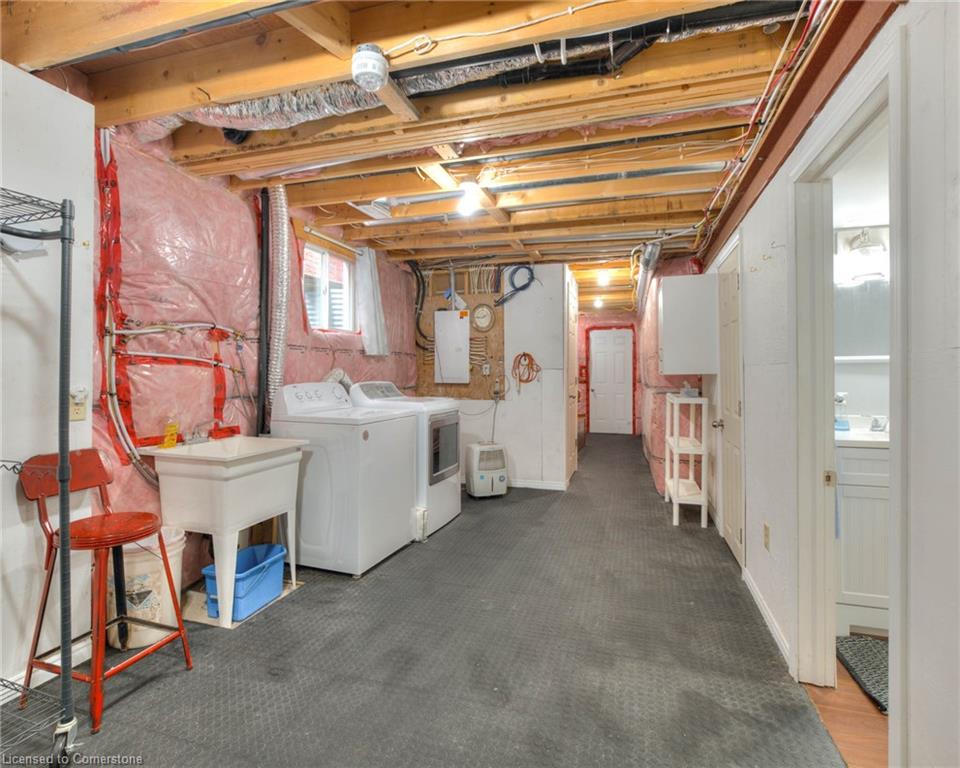 350 Finoro Crescent Property Photo 34