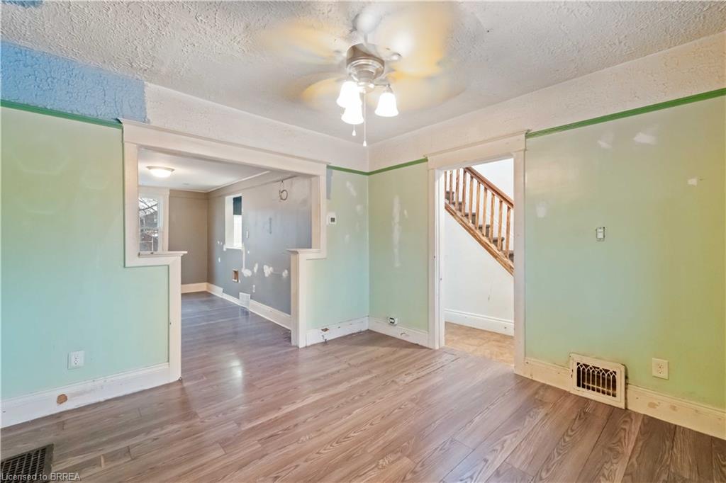 31 Mckinstry Street Property Photo 13