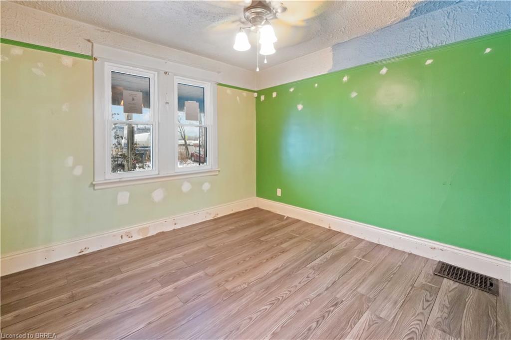 31 Mckinstry Street Property Photo 14