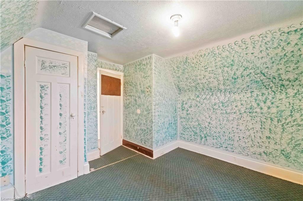 31 Mckinstry Street Property Photo 25