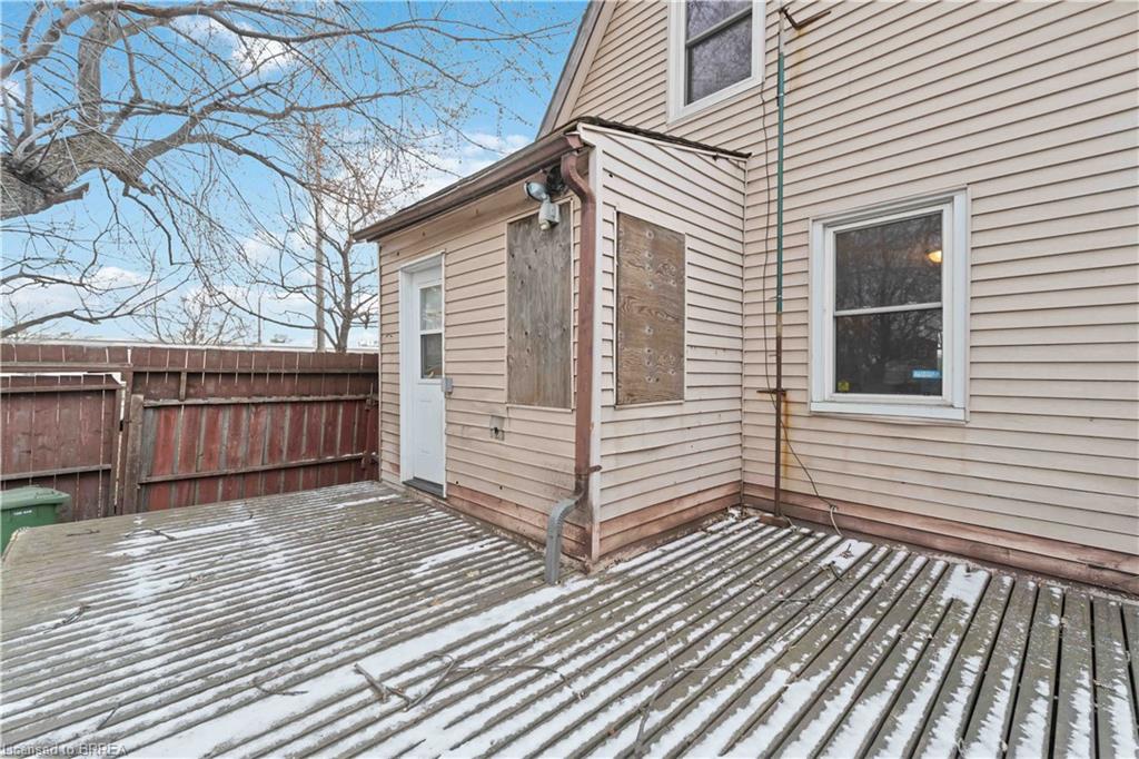 31 Mckinstry Street Property Photo 35