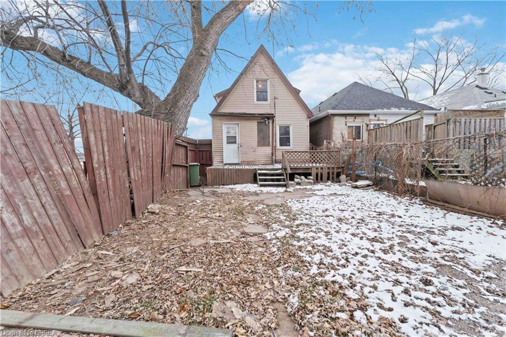 31 Mckinstry Street Property Photo 39