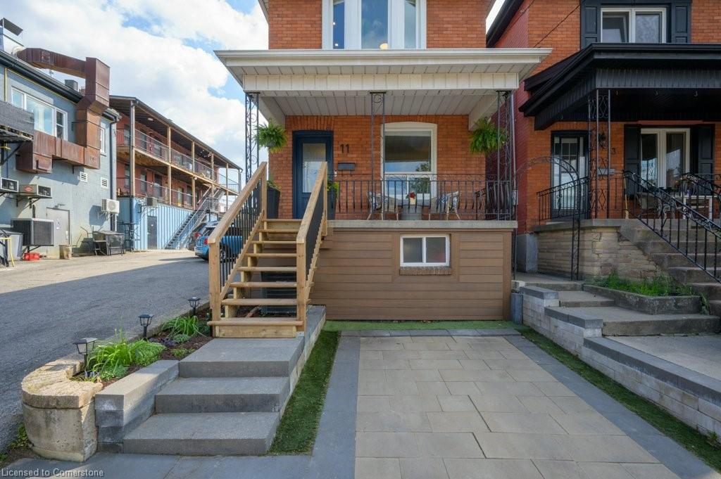 11 Melbourne Street Property Photo 3