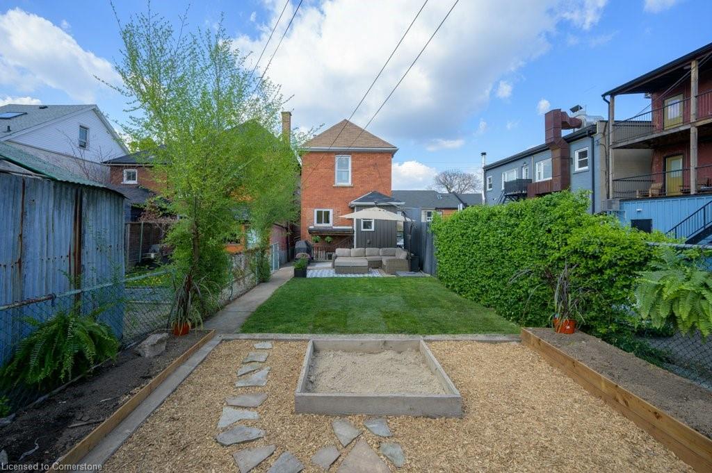 11 Melbourne Street Property Photo 37