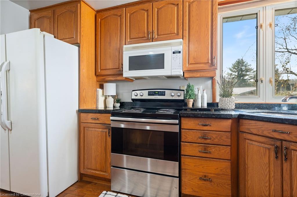 2 Buena Street Property Photo 13
