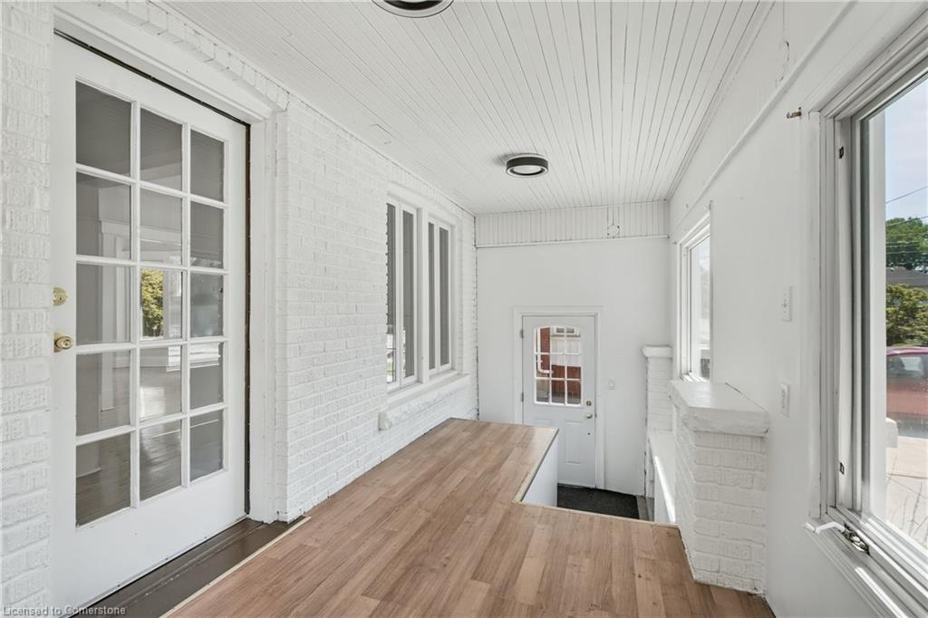 4989 Willmott Street Property Photo 3