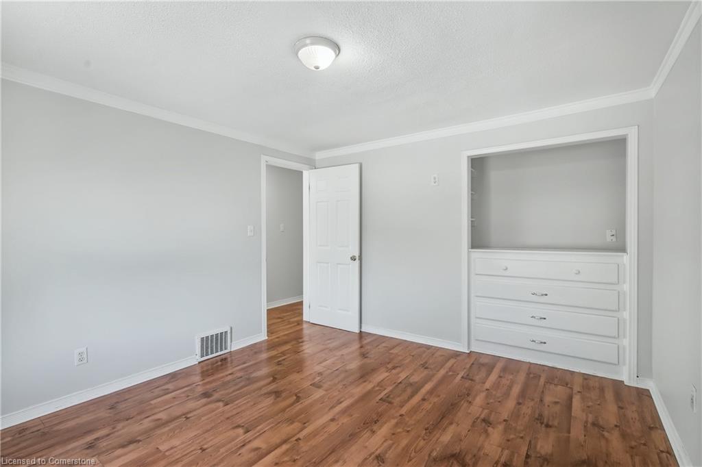 4989 Willmott Street Property Photo 20